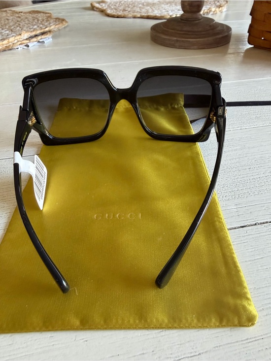 Gucci Black Square Women\'s Sunglasses with Gradient Lenses